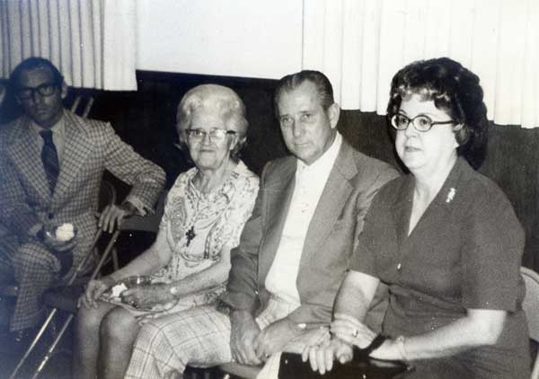 Lina Murray & Family
