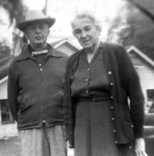 Thurmond Armour Munson Sr. & Minnie Hardwick